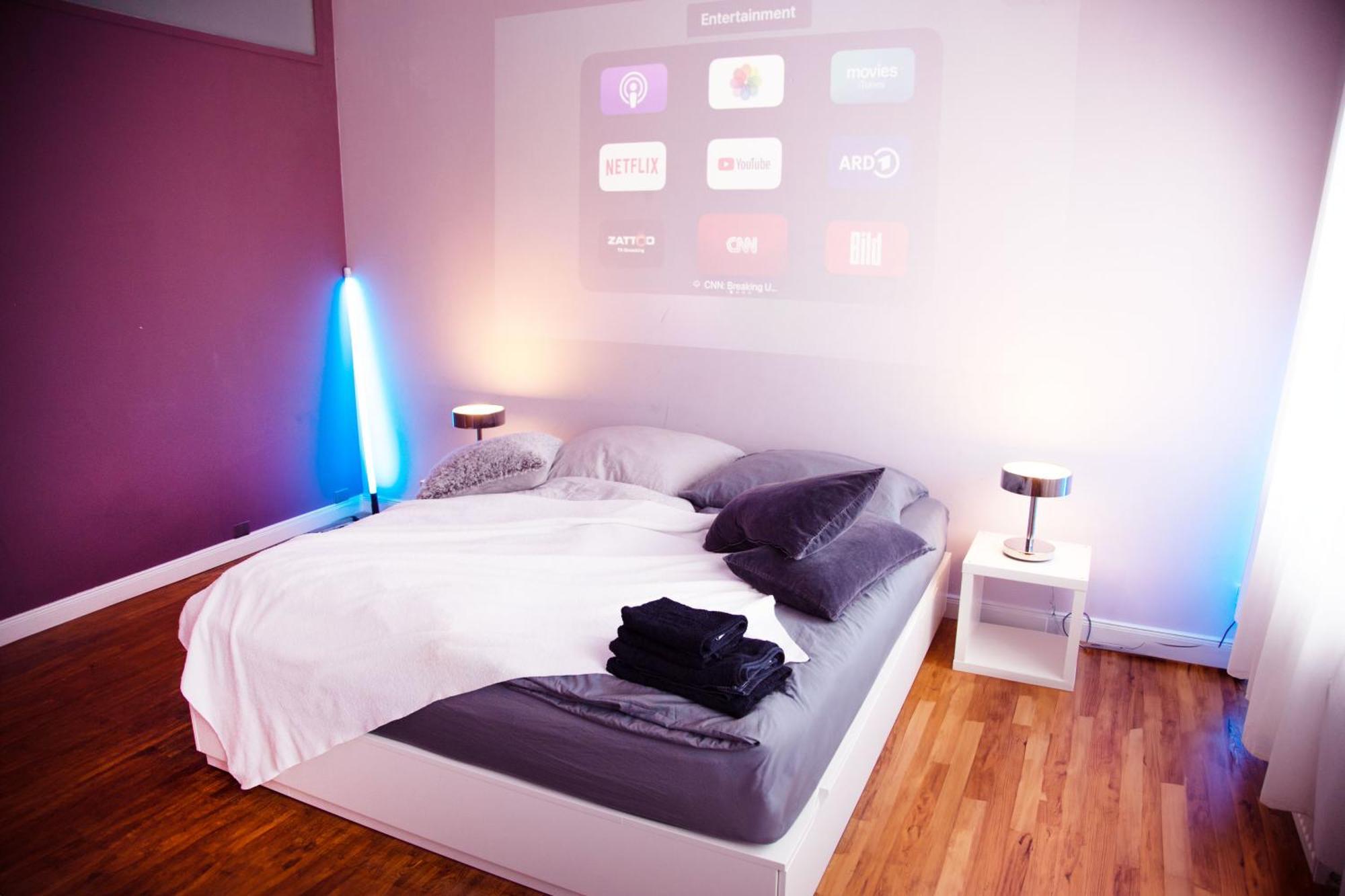 Huge Apartment With Home Cinema And Kitchen In Friedrichshain Berlijn Buitenkant foto